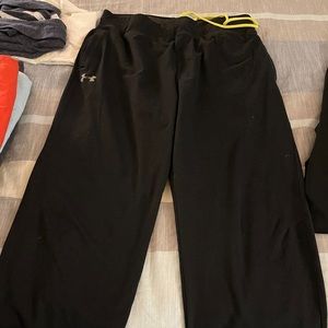 Men’s XL under armor sweatpants